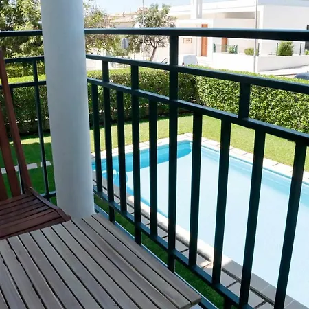 Salty - Pool View & Near Beach & *